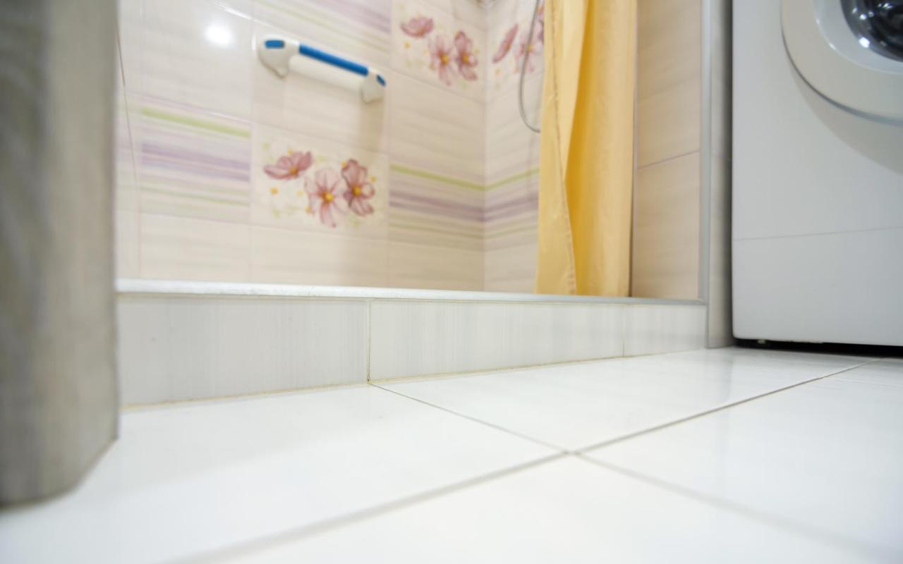 Colored Balloons - 3 Bedrooms, 3 Bathrooms, Equipped Large Apartments Lviv Exterior foto