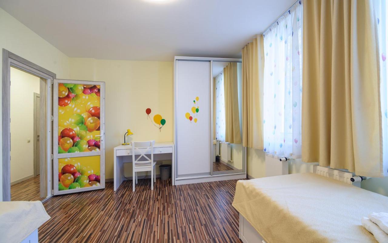 Colored Balloons - 3 Bedrooms, 3 Bathrooms, Equipped Large Apartments Lviv Exterior foto